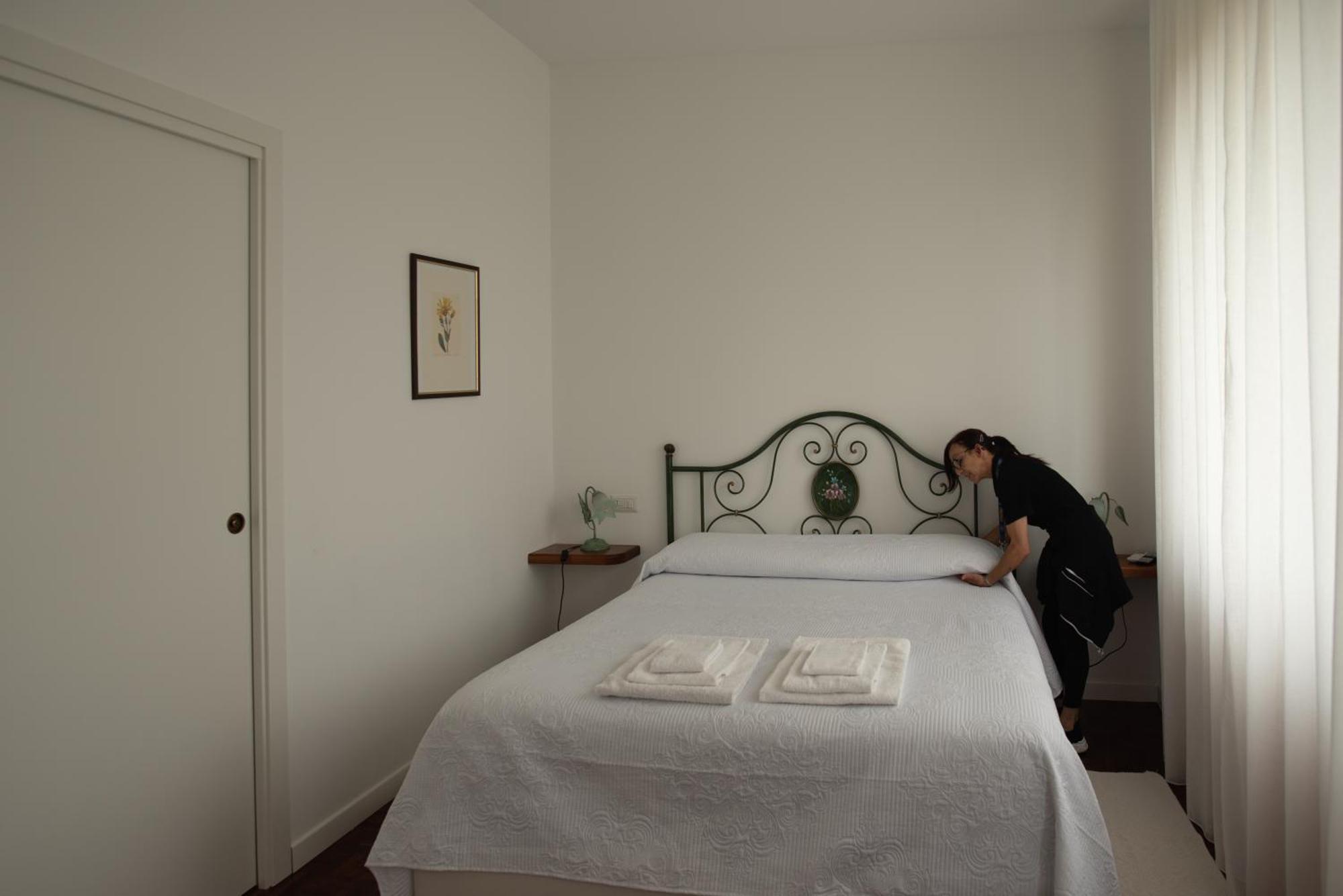 Locanda Dei Buoni E Cattivi カリアリ エクステリア 写真