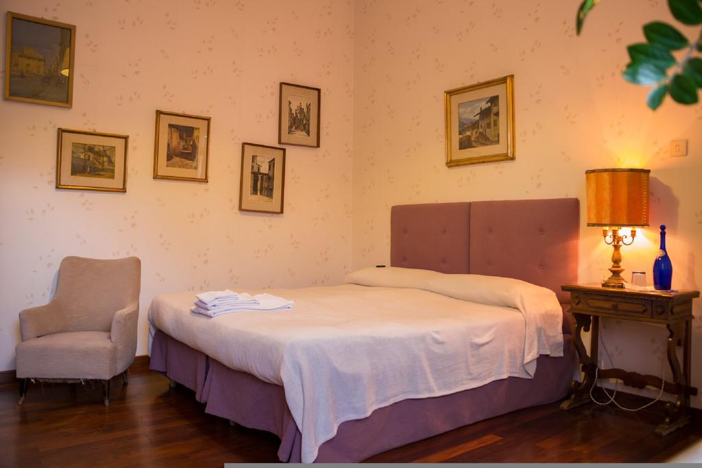 Locanda Dei Buoni E Cattivi カリアリ エクステリア 写真