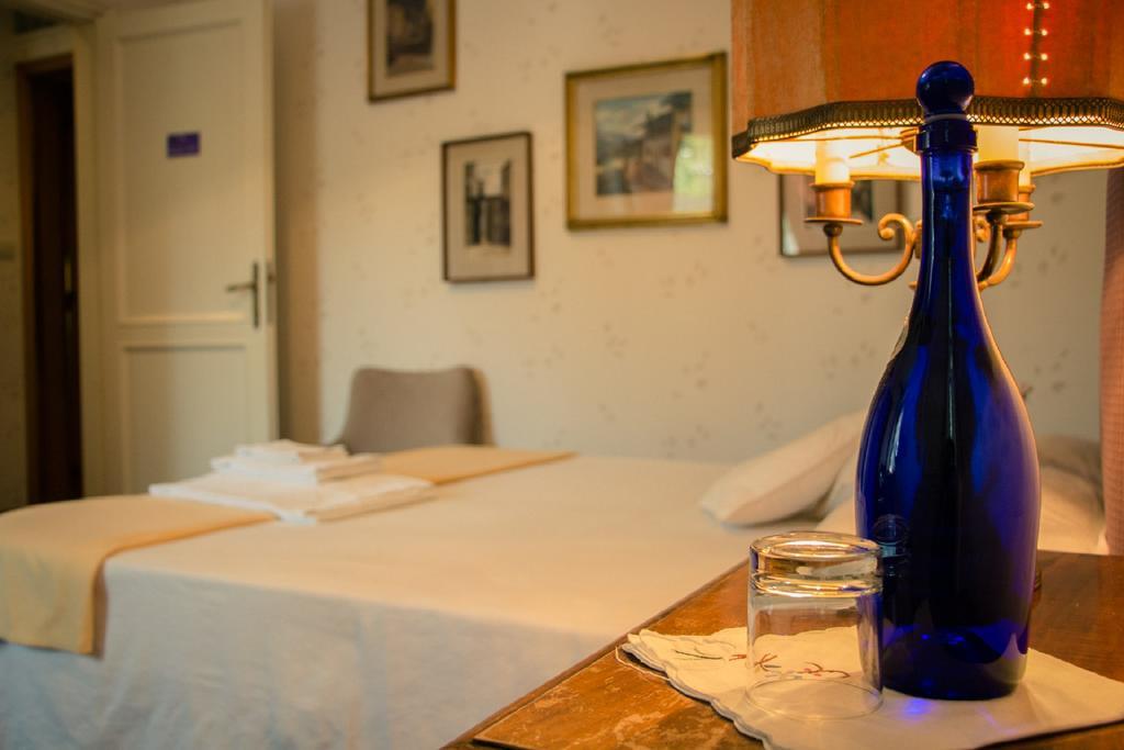 Locanda Dei Buoni E Cattivi カリアリ エクステリア 写真