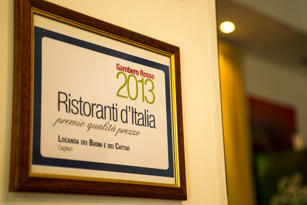 Locanda Dei Buoni E Cattivi カリアリ エクステリア 写真